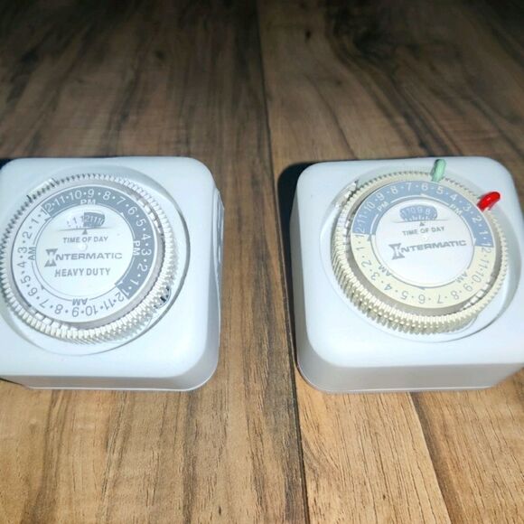 Intermatic Time All Plug-In Appliance Light Timer - Picture 1 of 8